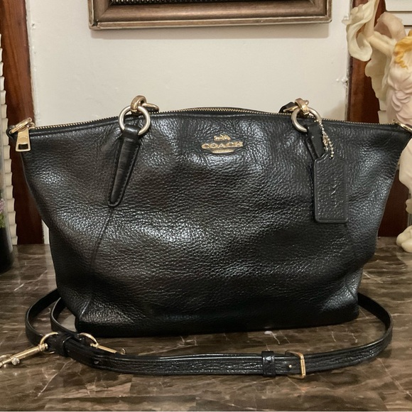 Coach Kelsey Black Leather Shoulder medium Handbag Excellent Condition - Picture 1 of 6